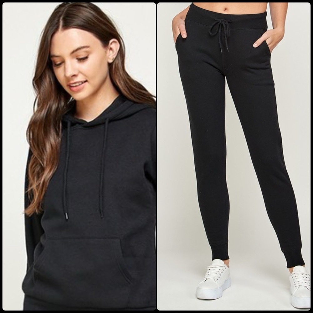 Black Fleece Pullover Sweatsuit